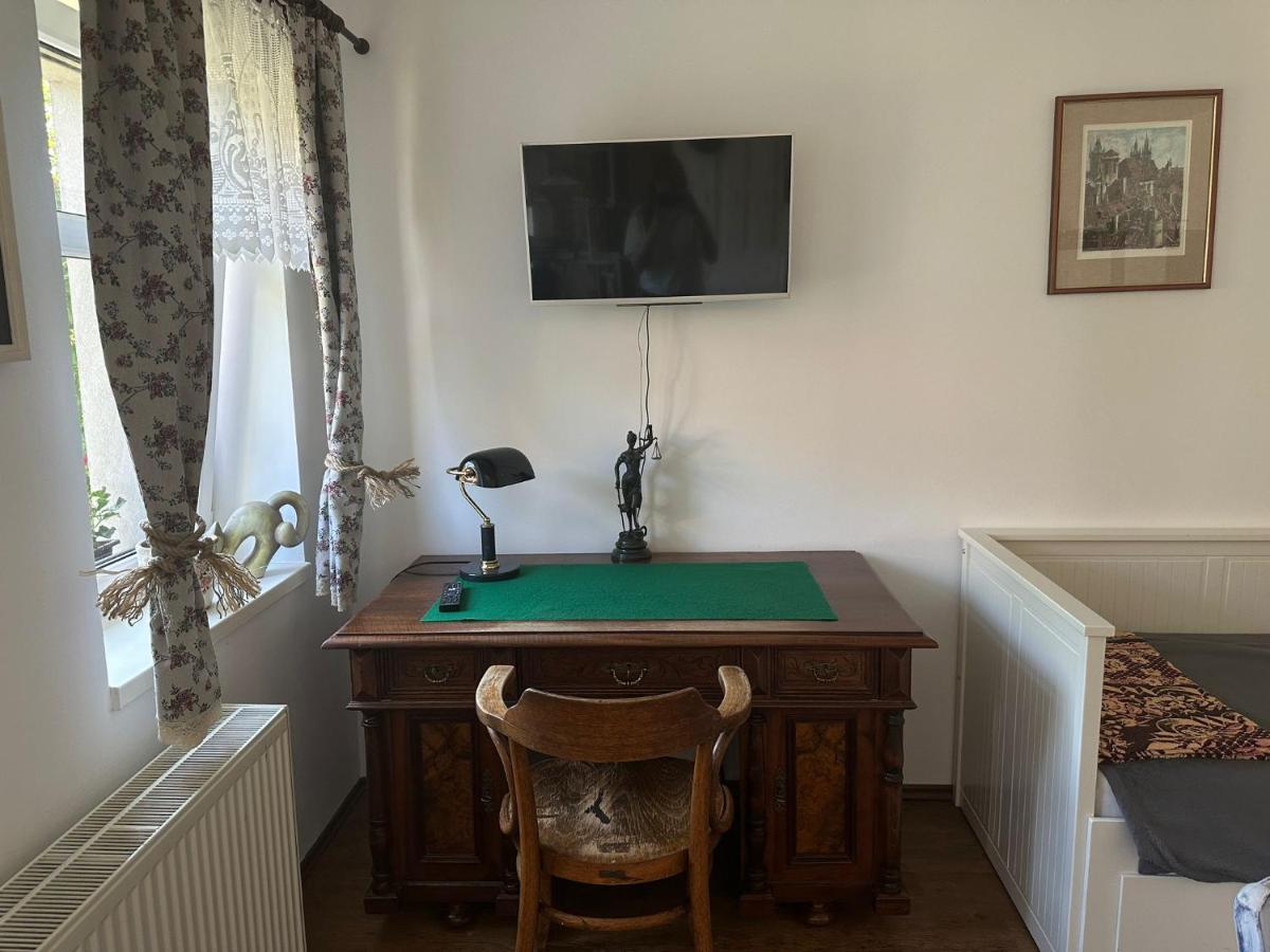Apartman U Jezirka Velke Prilepy Buitenkant foto